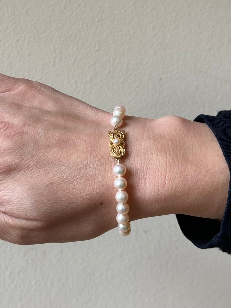 MIKIMOTO bracelet in white gold, pearls and diamonds – Castafiore